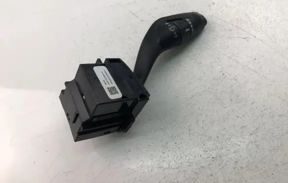 Ford Focus Indicator stalk AV6T17A553AC