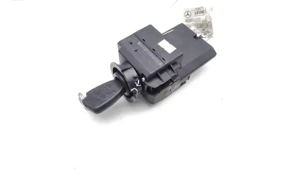 Mercedes-Benz Vito Viano W639 Ignition lock 6395450608