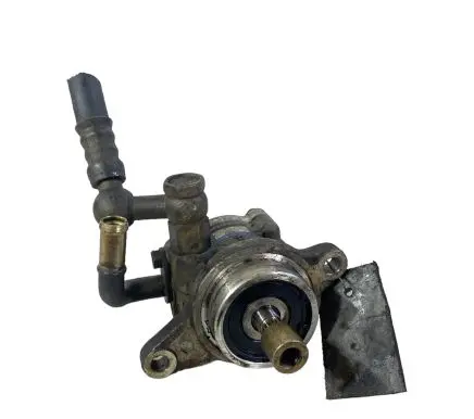 Nissan X-Trail T30 Power steering pump