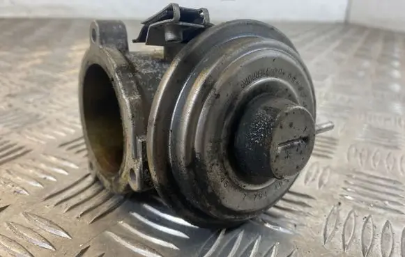 BMW 5 E60 E61 EGR valve 7791480