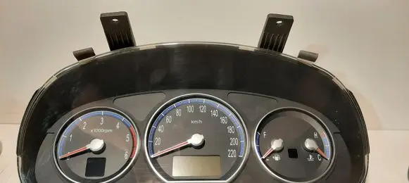 Speedometer (instrument cluster)