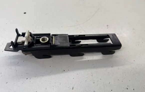 Volkswagen Multivan T5 Seat belt adjustment rail 7H5857819