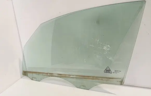 KIA Venga Front door window glass four-door 43R00351 DOT618AS2M321