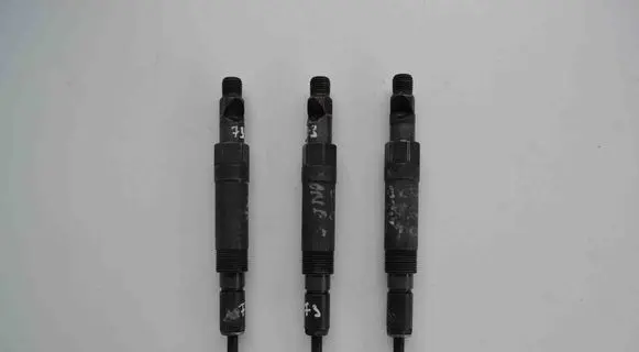 Ford Mondeo Mk III Fuel injectors set 0432133801