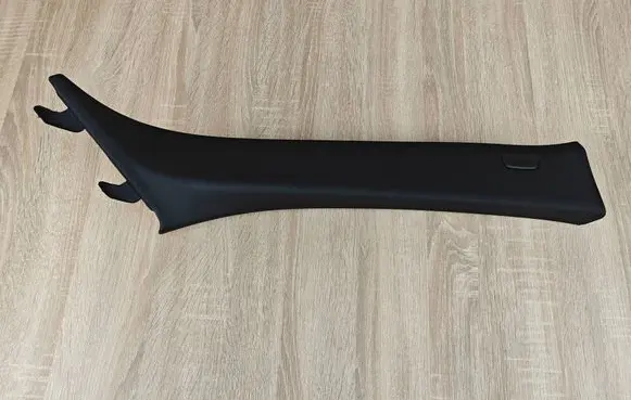 BMW 5 G30 G31 G38 (A) pillar trim 7384526