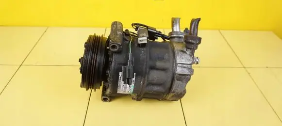 Volvo V60 Air conditioning (A/C) compressor (pump) P31315453 D5204T3