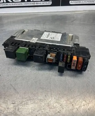 Mercedes-Benz S W220 Fuse module A0275454532 05045123