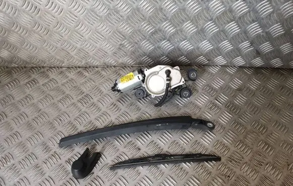 Seat Leon (1P) Rear window wiper motor 5P0955711C 53033812 5P5955707