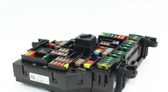 BMW 7 F01 F02 F03 F04 Fuse module 117033452D 9210857 00173127