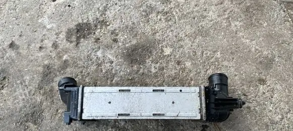 Citroen C5 Intercooler radiator 9657073480