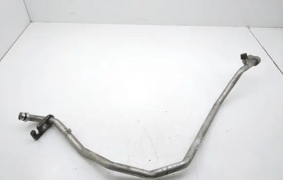 Toyota Avensis T270 Air conditioning (A/C) pipe/hose 8870705070A
