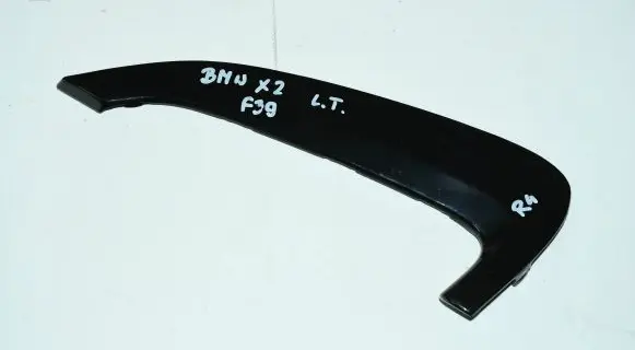 BMW X2 F39 Rear bumper trim bar molding 7428287