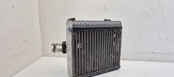 Volkswagen Transporter - Caravelle T5 Air conditioning (A/C) radiator (interior) 7H1820101C