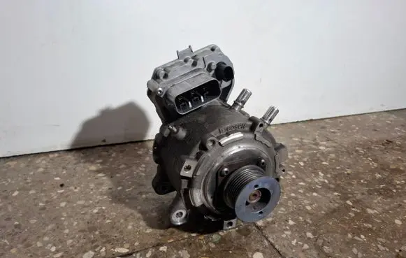 Volvo V60 Generator/alternator 31473906