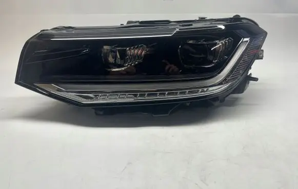 Volkswagen T-Cross Headlight/headlamp 2GM941035