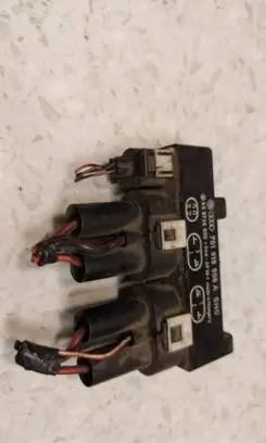 Volkswagen Sharan Coolant fan relay 701919506A