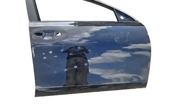 KIA Ceed Front door
