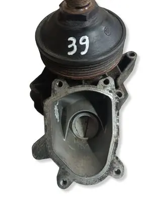 BMW 5 E39 Water pump 229571