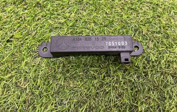 Mercedes-Benz S W221 Keyless (KESSY) go control unit/module A1648201575 7051003
