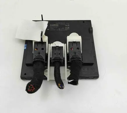 Audi A3 S3 8V Central body control module A2C10391104 5Q0937084CQ