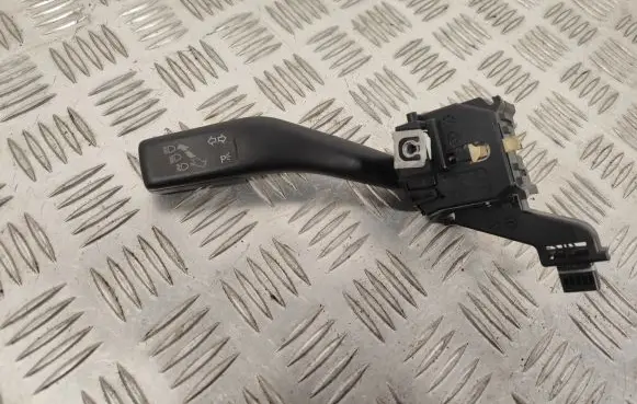 Volkswagen Caddy Indicator stalk 1K0953513E