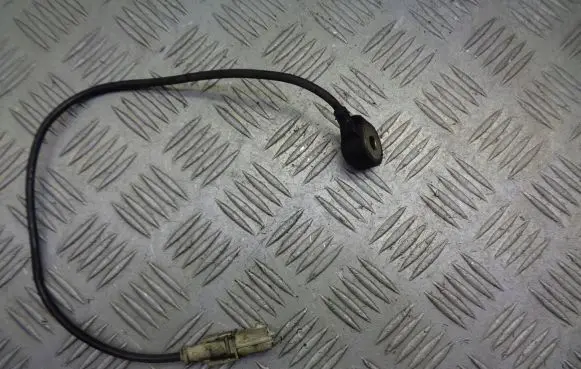 Alfa Romeo 156 Detonation knock sensor 0261231131