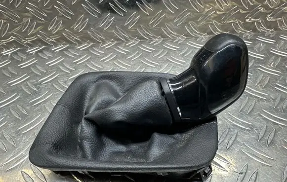 Citroen C3 Gear lever shifter trim leather/knob 