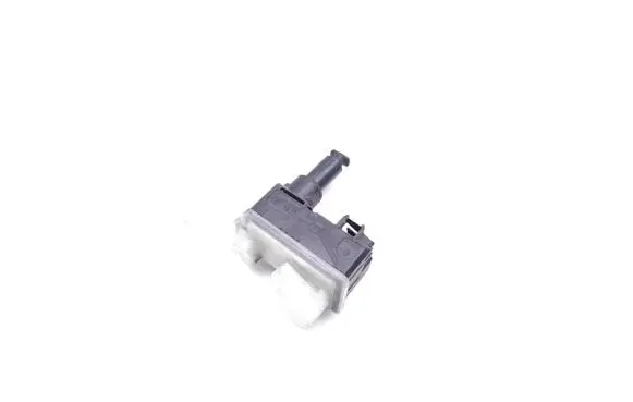 Peugeot 2008 II Fuel tank cap lock motor D513101