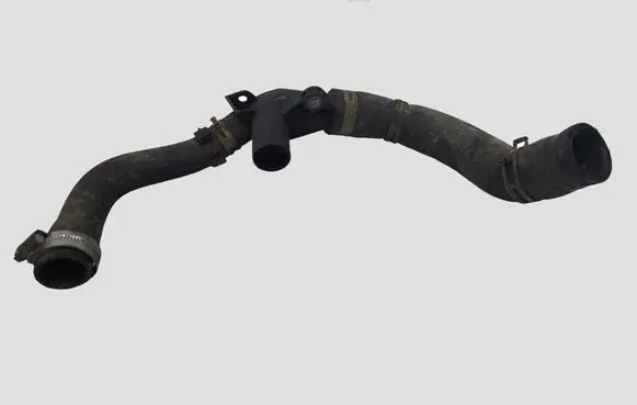 Volvo V40 Engine coolant pipe/hose