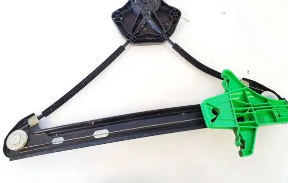 Volkswagen Golf VII Sliding door window regulator with motor c03561101 c03561-101