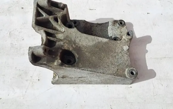 Volvo V50 A/C compressor mount bracket 4M5Q19B624CC