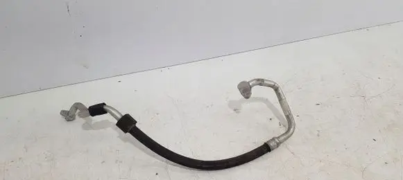 Land Rover Evoque I Air conditioning (A/C) pipe/hose GJ3219N601BA