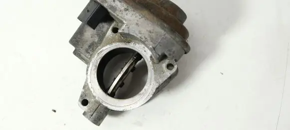 Audi A8 S8 D3 4E Throttle valve 057128063