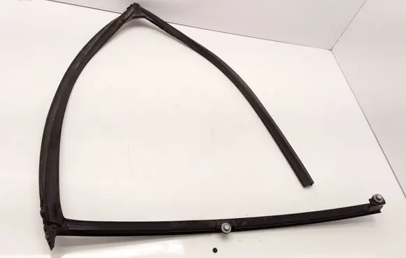 Lexus IS III XE30 Rubber seal rear door 6815253040