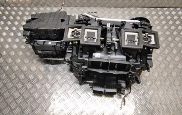 BMW 5 GT F07 Interior heater climate box assembly 9202574 11611611