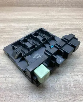 Volkswagen PASSAT B7 Comfort/convenience module 3AA937087B 5WK50275
