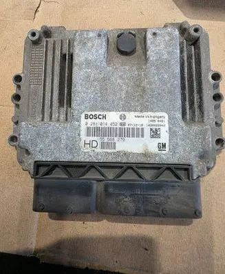 Opel Zafira B Engine control unit/module 0281014452 55566279 071218103