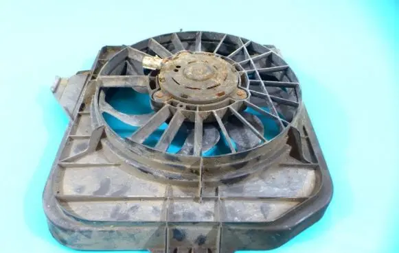 Chrysler Voyager Air conditioning (A/C) fan (condenser) 04809170AE IMPRK957738