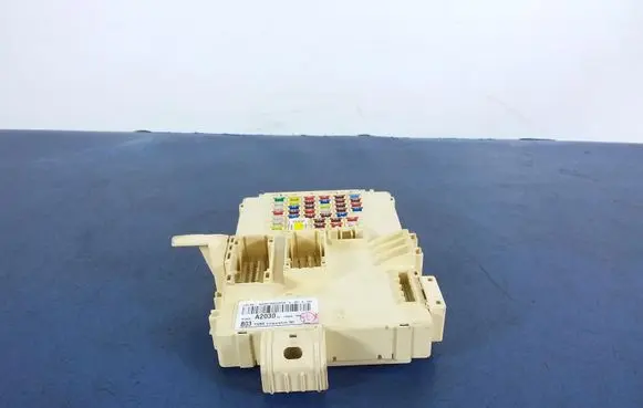 KIA Ceed Fuse box set 91950-A2030