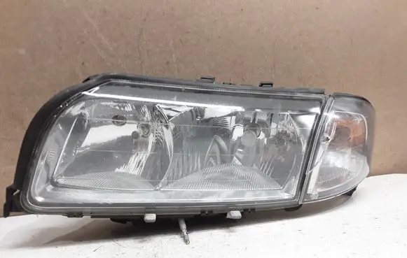 Volvo S80 Headlight/headlamp