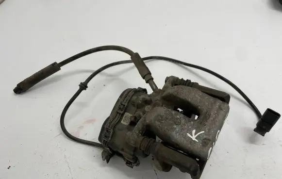 Mercedes-Benz CLA C117 X117 W117 Rear brake caliper