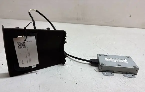 Mercedes-Benz ML W166 GPS navigation control unit/module A1729009302