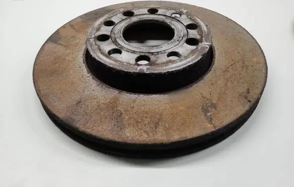 Volkswagen Jetta VI Front brake disc