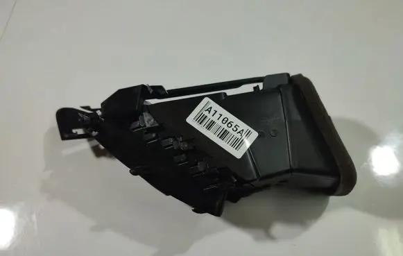 Opel Astra J Dash center air vent grill 13261539