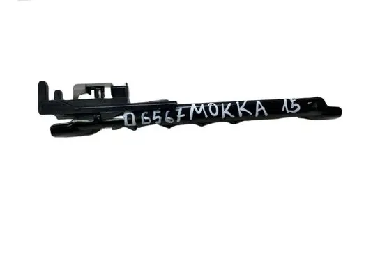Opel Mokka Seat belt height adjuster 13685757 AKZ28162 31221B