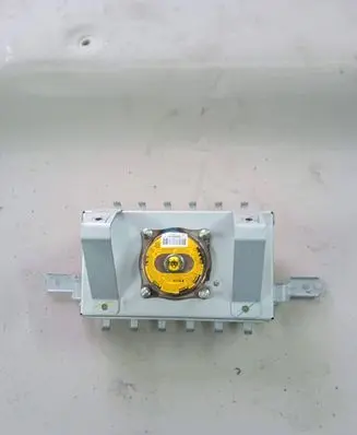 Mazda 6 Passenger airbag 
