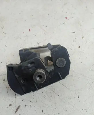 Volvo XC90 Tailgate/trunk/boot lock/catch/latch 30649106 7890