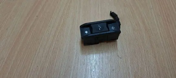 BMW 3 E46 Sunroof switch 6907288 03015010