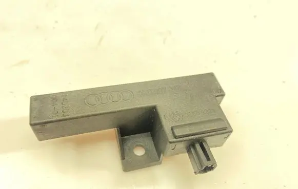 Audi A6 C7 Keyless (KESSY) go control unit/module 8K0907247