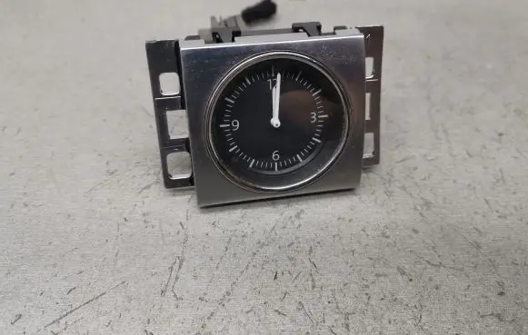 Volkswagen PASSAT CC Clock 3AA919204A